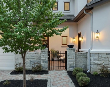 107 Cascading Waters Pl - Photo Thumbnail 5