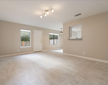 9209 Kempler Dr - Photo Thumbnail 1