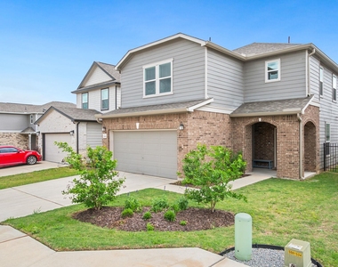 7805 House Finch Dr - Photo Thumbnail 14