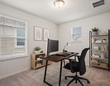 7805 House Finch Dr - Photo Thumbnail 8