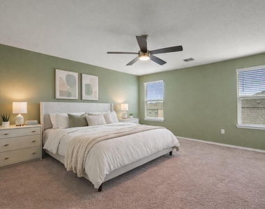 7805 House Finch Dr - Photo Thumbnail 5