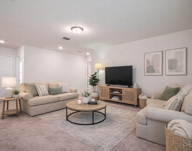 7805 House Finch Dr - Photo Thumbnail 4