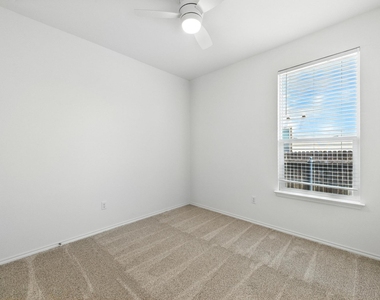 173 Apricot Dr - Photo Thumbnail 22