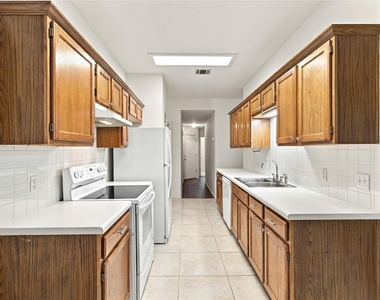3120 Cohoba Dr - Photo Thumbnail 11