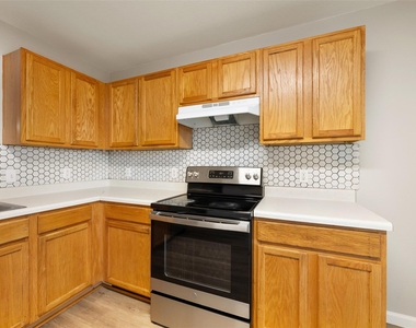3213 Crownover St - Photo Thumbnail 12