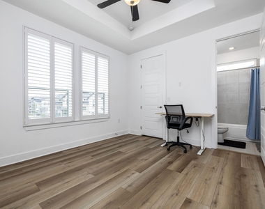 20 Maybury Way - Photo Thumbnail 15