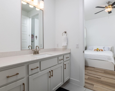 20 Maybury Way - Photo Thumbnail 17
