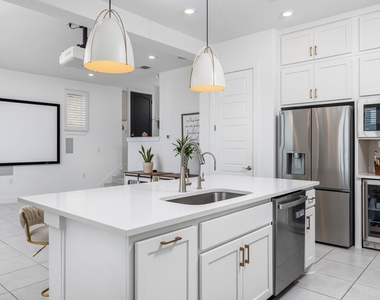 20 Maybury Way - Photo Thumbnail 6