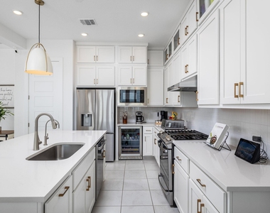 20 Maybury Way - Photo Thumbnail 4