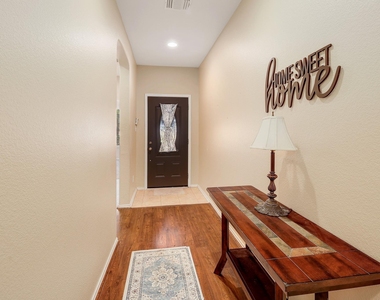 217 Sheepshank Dr - Photo Thumbnail 15