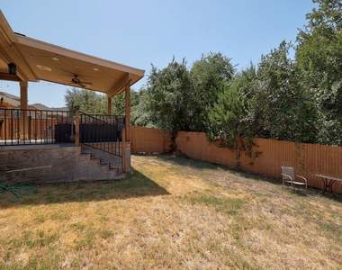 217 Sheepshank Dr - Photo Thumbnail 26