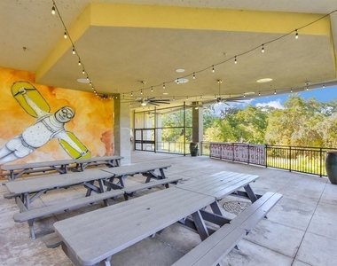1900 Barton Springs Rd - Photo Thumbnail 28