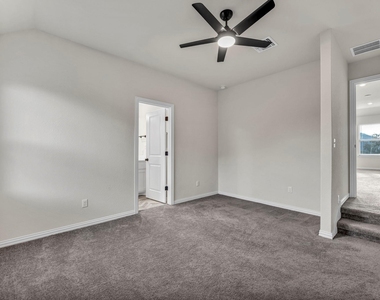132 Goshen Dr - Photo Thumbnail 23