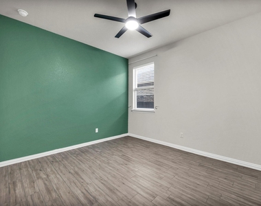 132 Goshen Dr - Photo Thumbnail 22