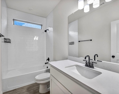 132 Goshen Dr - Photo Thumbnail 21