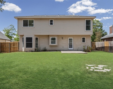 2502 Cynthia Ct - Photo Thumbnail 27