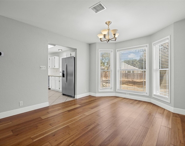 2502 Cynthia Ct - Photo Thumbnail 7