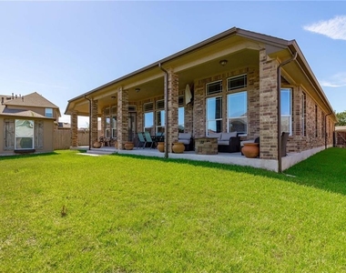 1528 Graford St - Photo Thumbnail 27