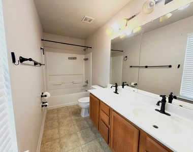 4601 Nuckols Crossing Rd - Photo Thumbnail 8