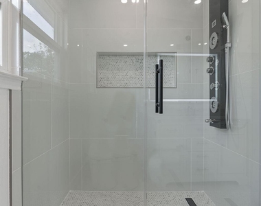 7204 Carver Ave - Photo Thumbnail 22