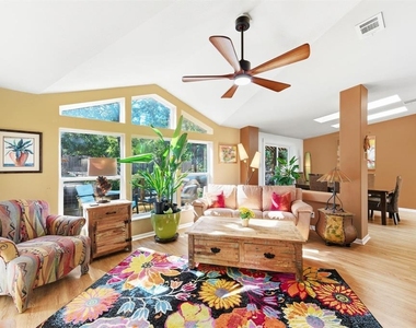 120 Cedar Bend Rd - Photo Thumbnail 2