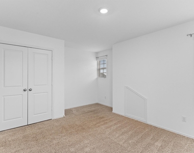 102 Coyote Mountain Cv - Photo Thumbnail 30