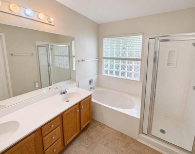 14700 Springs Edge Dr - Photo Thumbnail 4