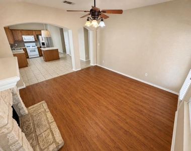 14700 Springs Edge Dr - Photo Thumbnail 22