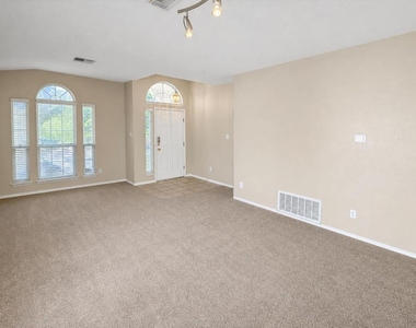 14700 Springs Edge Dr - Photo Thumbnail 20