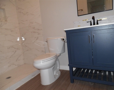 1209 Green Valley Cv - Photo Thumbnail 8