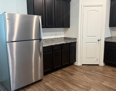 18401 Quiet Range Dr - Photo Thumbnail 18