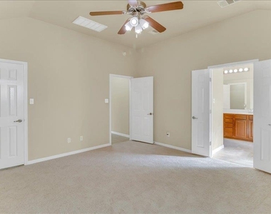3513 Dry Brook Xing - Photo Thumbnail 21