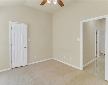 3513 Dry Brook Xing - Photo Thumbnail 18