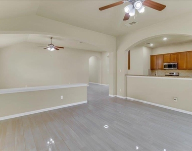 3513 Dry Brook Xing - Photo Thumbnail 2