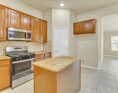 3513 Dry Brook Xing - Photo Thumbnail 5
