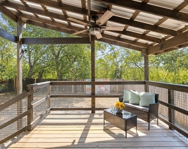 4709 Mount Vernon Dr - Photo Thumbnail 6