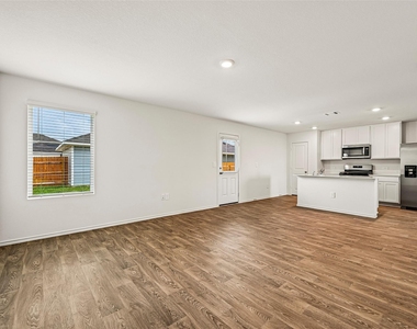 171 Bardwell Way - Photo Thumbnail 6