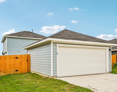 171 Bardwell Way - Photo Thumbnail 35