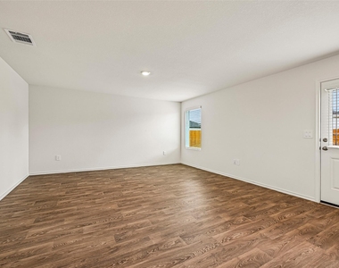 171 Bardwell Way - Photo Thumbnail 3