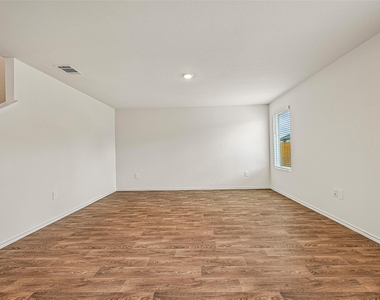 171 Bardwell Way - Photo Thumbnail 7