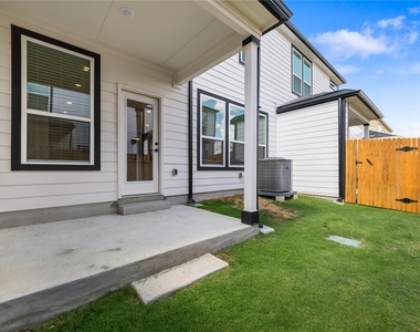 1955 Settlers Glen Dr - Photo Thumbnail 24