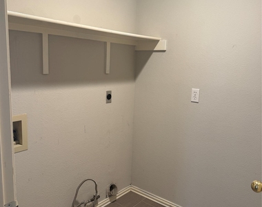 602 Cloud Ct - Photo Thumbnail 20