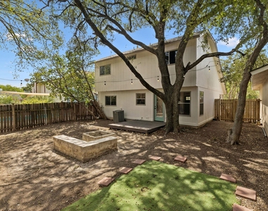 10613 Archdale Dr - Photo Thumbnail 25