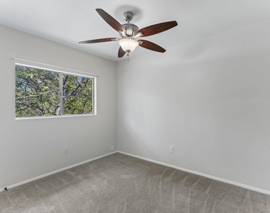 10613 Archdale Dr - Photo Thumbnail 22
