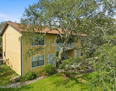 105 Rio Del Mar Street - Photo Thumbnail 1