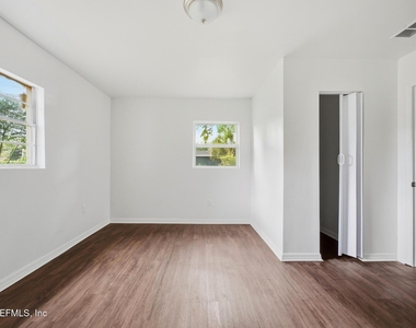 4014 Spires Avenue - Photo Thumbnail 16