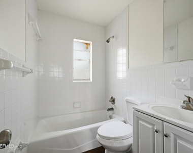 4014 Spires Avenue - Photo Thumbnail 10