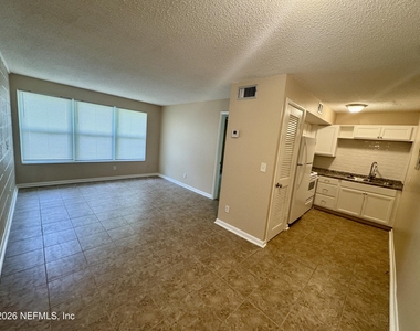 3212 Herschel Street - Photo Thumbnail 8