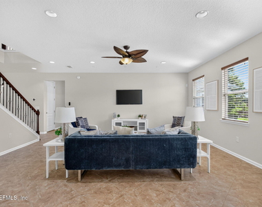 127 Rockcreek Drive - Photo Thumbnail 19