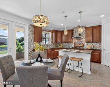 127 Rockcreek Drive - Photo Thumbnail 23